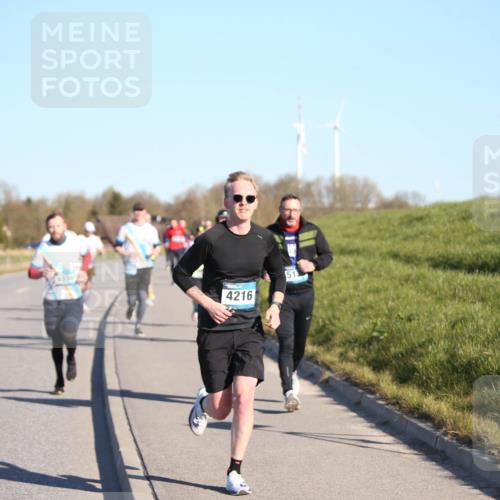 06.04.2025 - 44. Internationalen Wilhelmsburger Insellauf Jannik Wohlers http://msf.ph/oto/7611100 06.04.2025 09:26:50 Laufen 4556, 4216, 502 meine-sportfotos.de