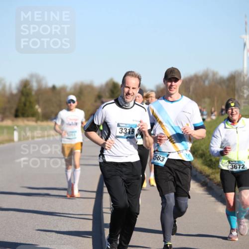 06.04.2025 - 44. Internationalen Wilhelmsburger Insellauf Jannik Wohlers http://msf.ph/oto/7611131 06.04.2025 09:26:54 Laufen 5051, 3319, 563, 3672, 3 meine-sportfotos.de