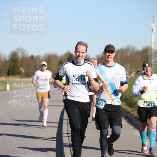 06.04.2025 - 44. Internationalen Wilhelmsburger Insellauf Jannik Wohlers http://msf.ph/oto/7611133 06.04.2025 09:26:54 Laufen 5061, 3319, 563, 3672, 3 meine-sportfotos.de