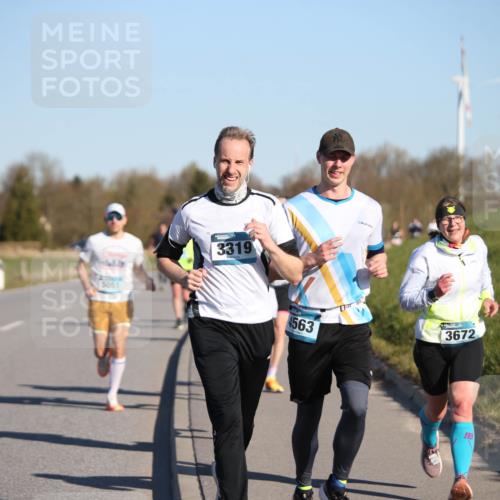06.04.2025 - 44. Internationalen Wilhelmsburger Insellauf Jannik Wohlers http://msf.ph/oto/7611135 06.04.2025 09:26:54 Laufen 3051, 3319, 4563, 3672, 340 meine-sportfotos.de