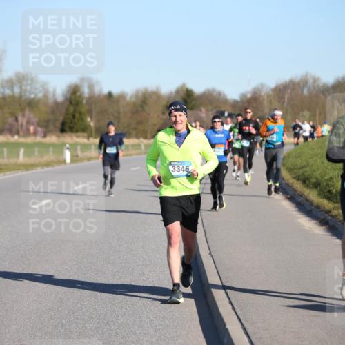 06.04.2025 - 44. Internationalen Wilhelmsburger Insellauf Jannik Wohlers http://msf.ph/oto/7611214 06.04.2025 09:27:02 Laufen 3346, 4501 meine-sportfotos.de