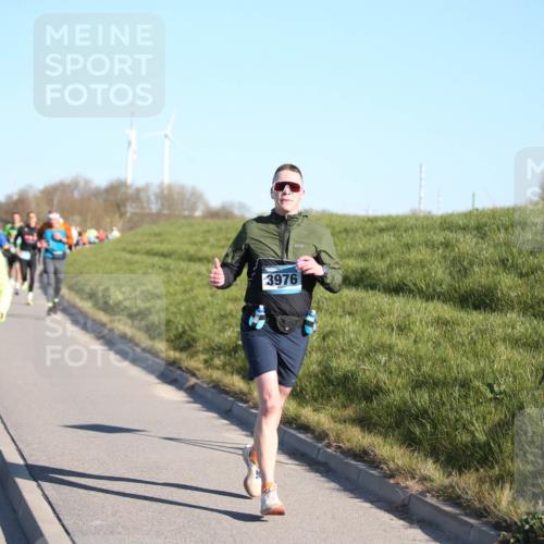 06.04.2025 - 44. Internationalen Wilhelmsburger Insellauf Jannik Wohlers http://msf.ph/oto/7611235 06.04.2025 09:27:03 Laufen 3346, 3976 meine-sportfotos.de