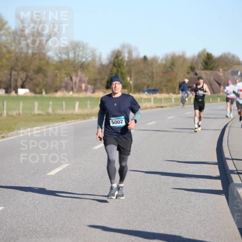 06.04.2025 - 44. Internationalen Wilhelmsburger Insellauf Jannik Wohlers http://msf.ph/oto/7611261 06.04.2025 09:27:07 Laufen 5002, 4530 meine-sportfotos.de