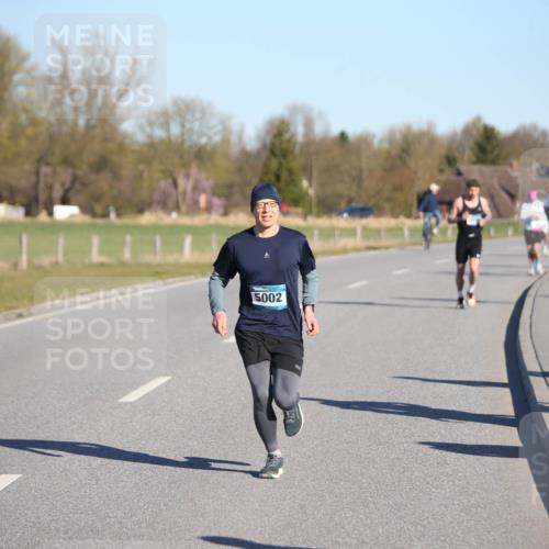 06.04.2025 - 44. Internationalen Wilhelmsburger Insellauf Jannik Wohlers http://msf.ph/oto/7611269 06.04.2025 09:27:07 Laufen 5002, 4530 meine-sportfotos.de