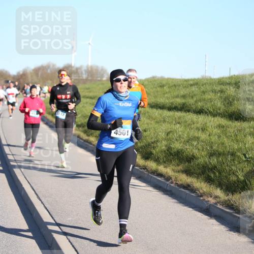 06.04.2025 - 44. Internationalen Wilhelmsburger Insellauf Jannik Wohlers http://msf.ph/oto/7611278 06.04.2025 09:27:08 Laufen 31, 42, 4501 meine-sportfotos.de