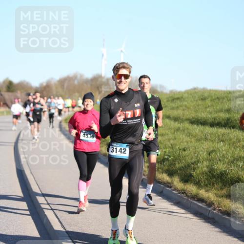 06.04.2025 - 44. Internationalen Wilhelmsburger Insellauf Jannik Wohlers http://msf.ph/oto/7611304 06.04.2025 09:27:10 Laufen 4530, 3142, 246 meine-sportfotos.de