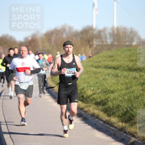 06.04.2025 - 44. Internationalen Wilhelmsburger Insellauf Jannik Wohlers http://msf.ph/oto/7611336 06.04.2025 09:27:13 Laufen 4233, 4057 meine-sportfotos.de