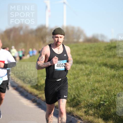 06.04.2025 - 44. Internationalen Wilhelmsburger Insellauf Jannik Wohlers http://msf.ph/oto/7611372 06.04.2025 09:27:15 Laufen 4233, 4057, 390 meine-sportfotos.de
