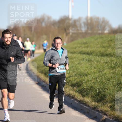 06.04.2025 - 44. Internationalen Wilhelmsburger Insellauf Jannik Wohlers http://msf.ph/oto/7611426 06.04.2025 09:27:19 Laufen 36, 4465 meine-sportfotos.de
