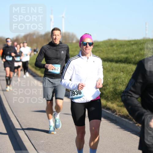 06.04.2025 - 44. Internationalen Wilhelmsburger Insellauf Jannik Wohlers http://msf.ph/oto/7611471 06.04.2025 09:27:23 Laufen 262, 3936 meine-sportfotos.de