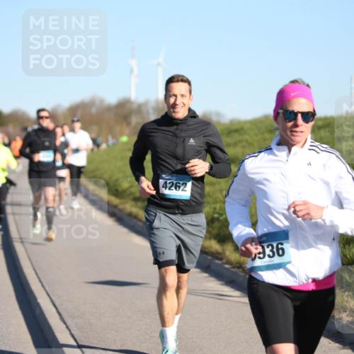 06.04.2025 - 44. Internationalen Wilhelmsburger Insellauf Jannik Wohlers http://msf.ph/oto/7611483 06.04.2025 09:27:23 Laufen 4262, 3, 936 meine-sportfotos.de