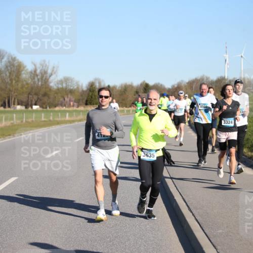 06.04.2025 - 44. Internationalen Wilhelmsburger Insellauf Jannik Wohlers http://msf.ph/oto/7611555 06.04.2025 09:27:26 Laufen 3635, 4152, 4560, 3324, 13 meine-sportfotos.de
