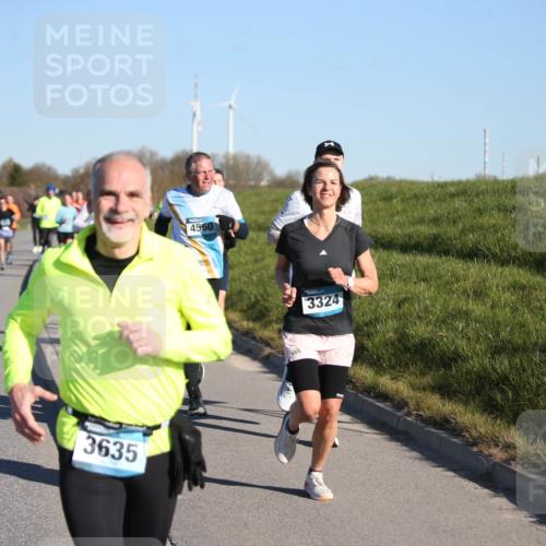 06.04.2025 - 44. Internationalen Wilhelmsburger Insellauf Jannik Wohlers http://msf.ph/oto/7611579 06.04.2025 09:27:28 Laufen 3635, 4560, 3324 meine-sportfotos.de