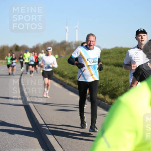 06.04.2025 - 44. Internationalen Wilhelmsburger Insellauf Jannik Wohlers http://msf.ph/oto/7611588 06.04.2025 09:27:29 Laufen 4560 meine-sportfotos.de