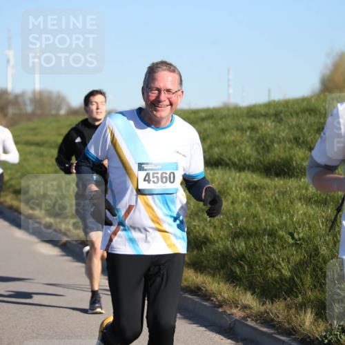 06.04.2025 - 44. Internationalen Wilhelmsburger Insellauf Jannik Wohlers http://msf.ph/oto/7611599 06.04.2025 09:27:30 Laufen 4560, 4293 meine-sportfotos.de