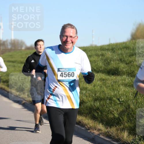 06.04.2025 - 44. Internationalen Wilhelmsburger Insellauf Jannik Wohlers http://msf.ph/oto/7611602 06.04.2025 09:27:30 Laufen 4560, 4293 meine-sportfotos.de