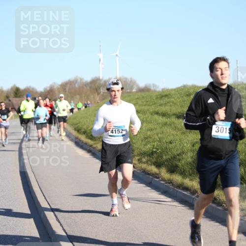 06.04.2025 - 44. Internationalen Wilhelmsburger Insellauf Jannik Wohlers http://msf.ph/oto/7611604 06.04.2025 09:27:31 Laufen 3015, 4152 meine-sportfotos.de