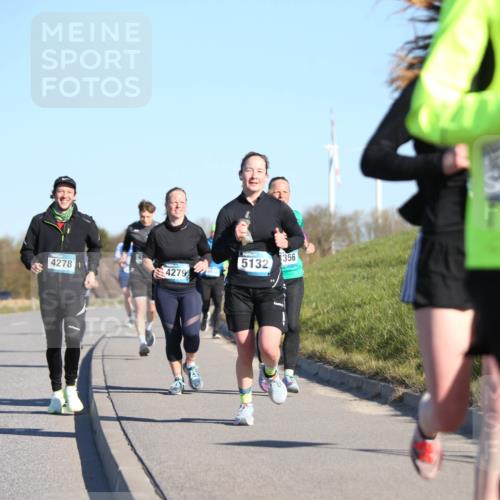 06.04.2025 - 44. Internationalen Wilhelmsburger Insellauf Jannik Wohlers http://msf.ph/oto/7611669 06.04.2025 09:27:39 Laufen 4278, 4279, 5132, 356, 5143 meine-sportfotos.de
