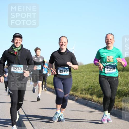 06.04.2025 - 44. Internationalen Wilhelmsburger Insellauf Jannik Wohlers http://msf.ph/oto/7611698 06.04.2025 09:27:42 Laufen 4278, 1238, 4279, 4356 meine-sportfotos.de