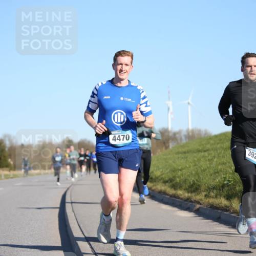 06.04.2025 - 44. Internationalen Wilhelmsburger Insellauf Jannik Wohlers http://msf.ph/oto/7611815 06.04.2025 09:27:50 Laufen 4470, 461, 3921 meine-sportfotos.de