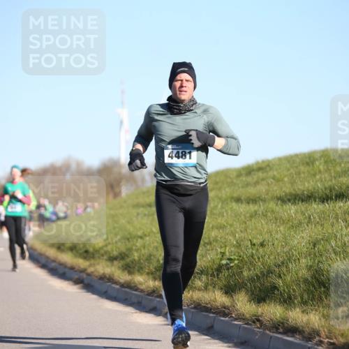 06.04.2025 - 44. Internationalen Wilhelmsburger Insellauf Jannik Wohlers http://msf.ph/oto/7611841 06.04.2025 09:27:52 Laufen 4481 meine-sportfotos.de