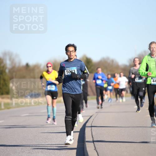 06.04.2025 - 44. Internationalen Wilhelmsburger Insellauf Jannik Wohlers http://msf.ph/oto/7611879 06.04.2025 09:27:56 Laufen 4366, 5023, 4412, 368 meine-sportfotos.de