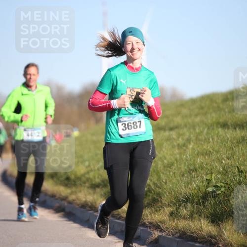 06.04.2025 - 44. Internationalen Wilhelmsburger Insellauf Jannik Wohlers http://msf.ph/oto/7611901 06.04.2025 09:27:57 Laufen 33, 4412, 3687 meine-sportfotos.de