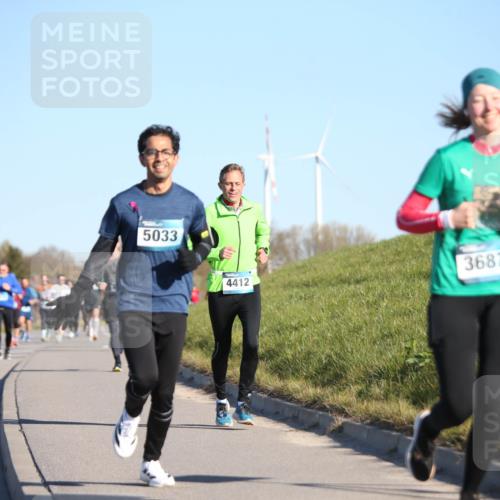 06.04.2025 - 44. Internationalen Wilhelmsburger Insellauf Jannik Wohlers http://msf.ph/oto/7611921 06.04.2025 09:27:58 Laufen 449, 5033, 4412, 3687 meine-sportfotos.de