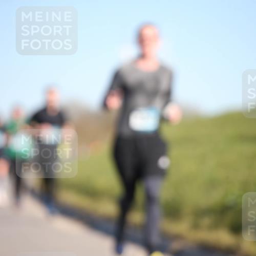 06.04.2025 - 44. Internationalen Wilhelmsburger Insellauf Jannik Wohlers http://msf.ph/oto/7611994 06.04.2025 09:28:05 Laufen  meine-sportfotos.de