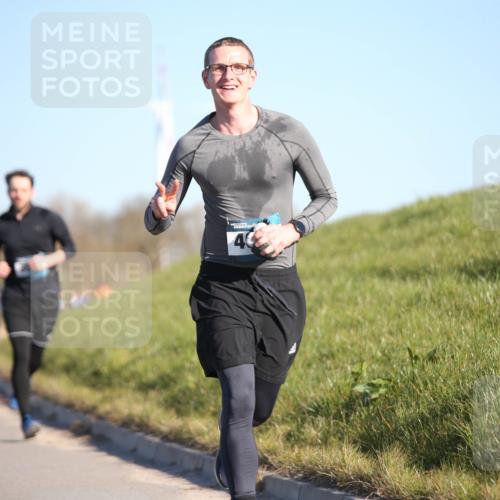06.04.2025 - 44. Internationalen Wilhelmsburger Insellauf Jannik Wohlers http://msf.ph/oto/7611998 06.04.2025 09:28:05 Laufen 40 meine-sportfotos.de