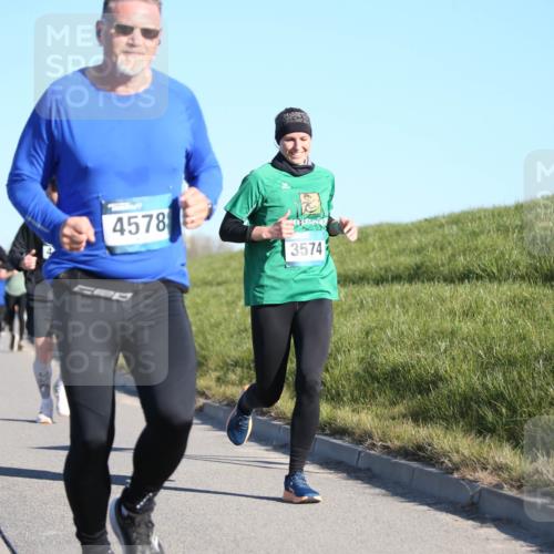 06.04.2025 - 44. Internationalen Wilhelmsburger Insellauf Jannik Wohlers http://msf.ph/oto/7612106 06.04.2025 09:28:11 Laufen 4578, 3574 meine-sportfotos.de