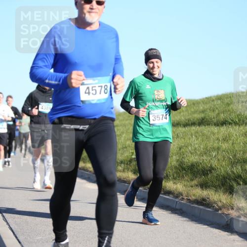 06.04.2025 - 44. Internationalen Wilhelmsburger Insellauf Jannik Wohlers http://msf.ph/oto/7612109 06.04.2025 09:28:11 Laufen 3602, 4389, 4578, 3574 meine-sportfotos.de