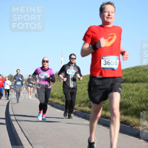 06.04.2025 - 44. Internationalen Wilhelmsburger Insellauf Jannik Wohlers http://msf.ph/oto/7612275 06.04.2025 09:28:23 Laufen 5179, 3098, 4115, 3650 meine-sportfotos.de