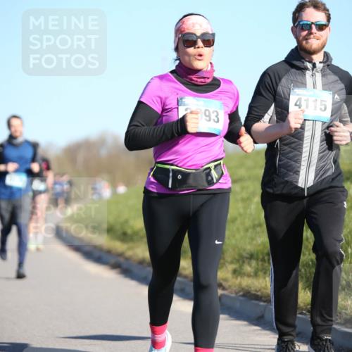 06.04.2025 - 44. Internationalen Wilhelmsburger Insellauf Jannik Wohlers http://msf.ph/oto/7612294 06.04.2025 09:28:24 Laufen 993, 4115 meine-sportfotos.de