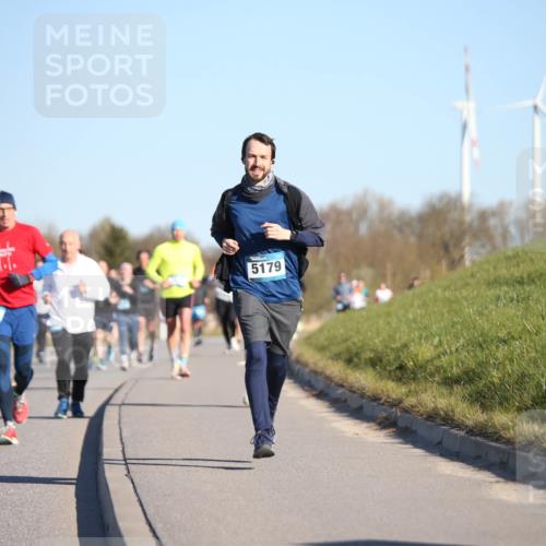 06.04.2025 - 44. Internationalen Wilhelmsburger Insellauf Jannik Wohlers http://msf.ph/oto/7612302 06.04.2025 09:28:25 Laufen 4113, 1531, 5179 meine-sportfotos.de