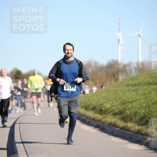 06.04.2025 - 44. Internationalen Wilhelmsburger Insellauf Jannik Wohlers http://msf.ph/oto/7612304 06.04.2025 09:28:26 Laufen 5179 meine-sportfotos.de