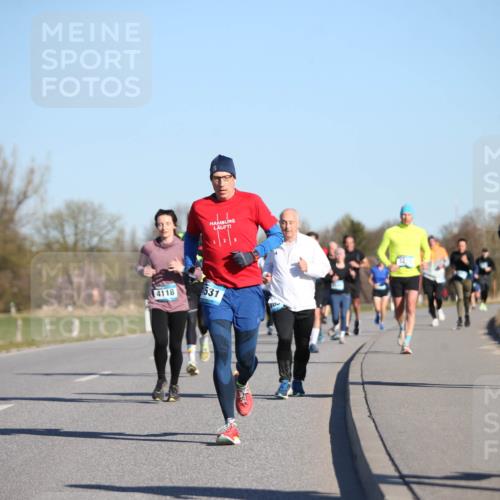 06.04.2025 - 44. Internationalen Wilhelmsburger Insellauf Jannik Wohlers http://msf.ph/oto/7612323 06.04.2025 09:28:27 Laufen 4118, 531, 3867, 51 meine-sportfotos.de