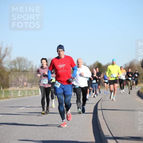 06.04.2025 - 44. Internationalen Wilhelmsburger Insellauf Jannik Wohlers http://msf.ph/oto/7612326 06.04.2025 09:28:27 Laufen 4118, 531, 03, 3867, 51 meine-sportfotos.de