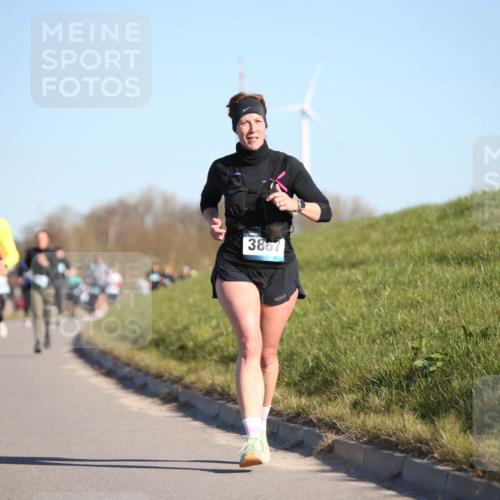 06.04.2025 - 44. Internationalen Wilhelmsburger Insellauf Jannik Wohlers http://msf.ph/oto/7612333 06.04.2025 09:28:29 Laufen 3867 meine-sportfotos.de