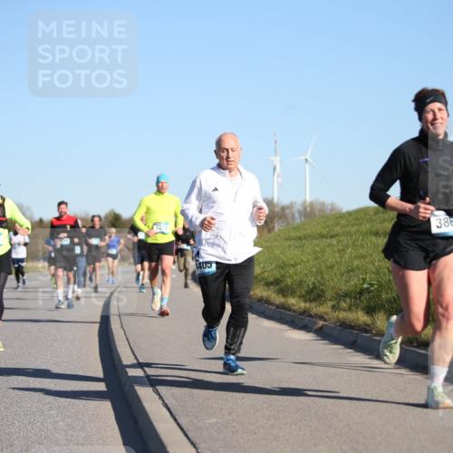 06.04.2025 - 44. Internationalen Wilhelmsburger Insellauf Jannik Wohlers http://msf.ph/oto/7612369 06.04.2025 09:28:31 Laufen 118, 4455, 405, 3867 meine-sportfotos.de