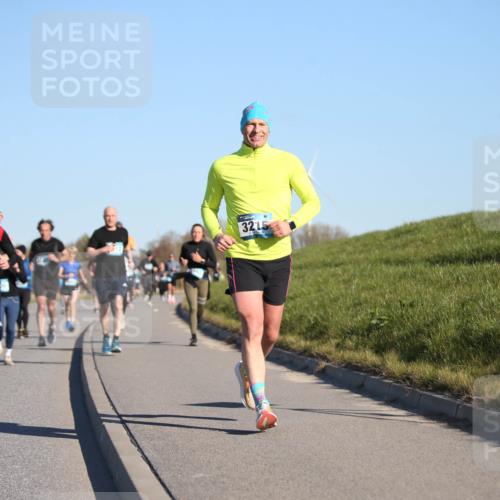 06.04.2025 - 44. Internationalen Wilhelmsburger Insellauf Jannik Wohlers http://msf.ph/oto/7612407 06.04.2025 09:28:35 Laufen 4264, 3215 meine-sportfotos.de