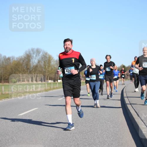 06.04.2025 - 44. Internationalen Wilhelmsburger Insellauf Jannik Wohlers http://msf.ph/oto/7612412 06.04.2025 09:28:37 Laufen 426, 1, 4536, 4144, 4130, 4312, 563 meine-sportfotos.de