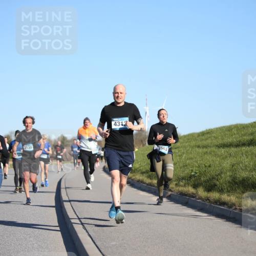06.04.2025 - 44. Internationalen Wilhelmsburger Insellauf Jannik Wohlers http://msf.ph/oto/7612419 06.04.2025 09:28:38 Laufen 4536, 4130, 4312, 3563 meine-sportfotos.de