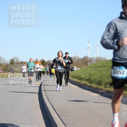 06.04.2025 - 44. Internationalen Wilhelmsburger Insellauf Jannik Wohlers http://msf.ph/oto/7612625 06.04.2025 09:28:53 Laufen 3656, 124, 3057 meine-sportfotos.de