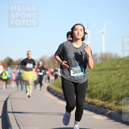 06.04.2025 - 44. Internationalen Wilhelmsburger Insellauf Jannik Wohlers http://msf.ph/oto/7612656 06.04.2025 09:28:55 Laufen 3656 meine-sportfotos.de