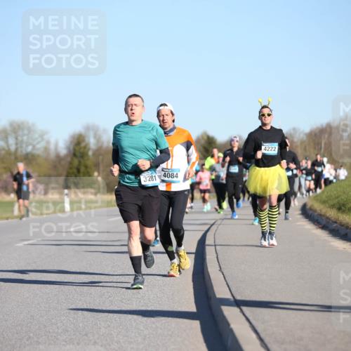 06.04.2025 - 44. Internationalen Wilhelmsburger Insellauf Jannik Wohlers http://msf.ph/oto/7612674 06.04.2025 09:28:57 Laufen 3281, 4084, 4222 meine-sportfotos.de