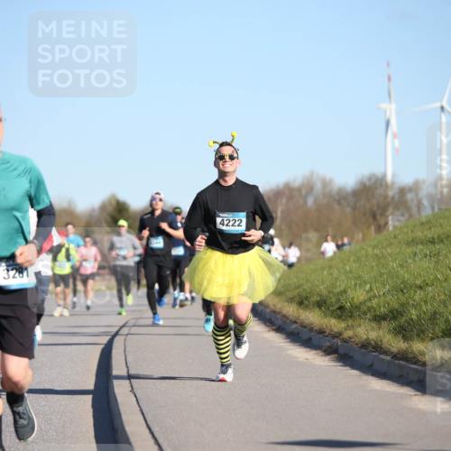 06.04.2025 - 44. Internationalen Wilhelmsburger Insellauf Jannik Wohlers http://msf.ph/oto/7612688 06.04.2025 09:28:58 Laufen 3281, 344, 4222 meine-sportfotos.de