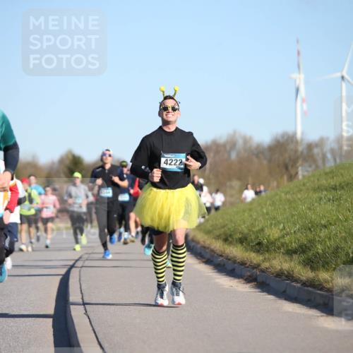 06.04.2025 - 44. Internationalen Wilhelmsburger Insellauf Jannik Wohlers http://msf.ph/oto/7612691 06.04.2025 09:28:58 Laufen 3281, 4344, 4222 meine-sportfotos.de