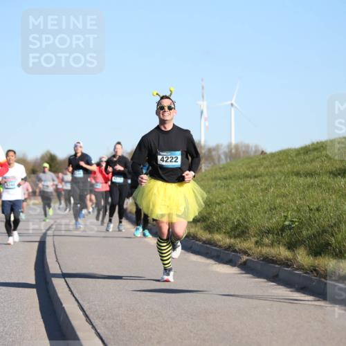 06.04.2025 - 44. Internationalen Wilhelmsburger Insellauf Jannik Wohlers http://msf.ph/oto/7612727 06.04.2025 09:29:00 Laufen 4487, 281, 4375, 4222 meine-sportfotos.de