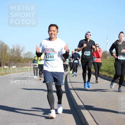 06.04.2025 - 44. Internationalen Wilhelmsburger Insellauf Jannik Wohlers http://msf.ph/oto/7612842 06.04.2025 09:29:05 Laufen 4240, 3744, 4344, 4375 meine-sportfotos.de